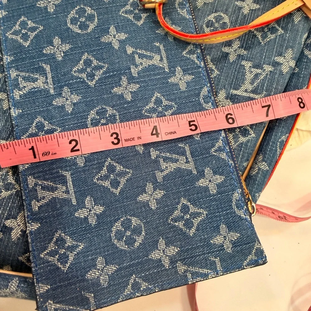 Elegant Blue Patterned Shoulder Bag - Picture 8 of 8